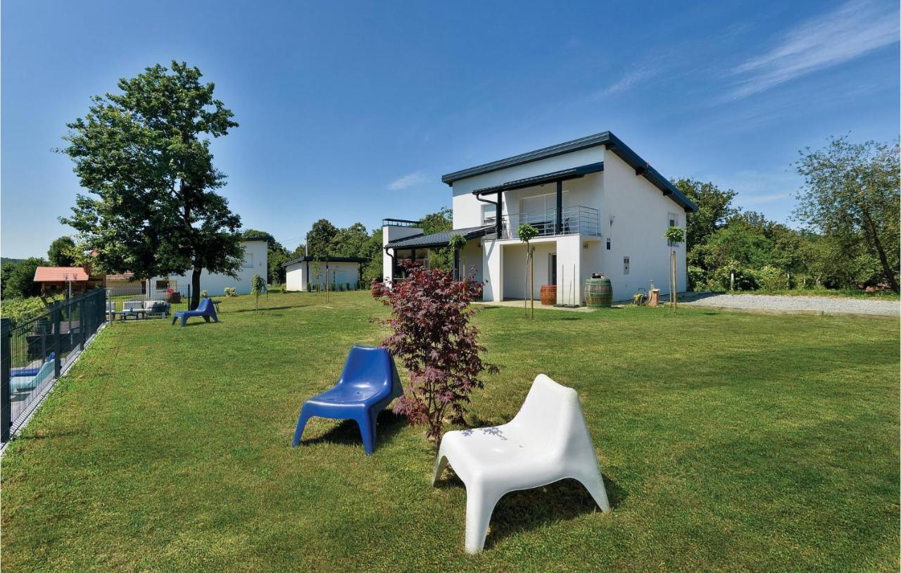 8 Bedroom Lovely Home In Durdevac Ðurđevac Zewnętrze zdjęcie